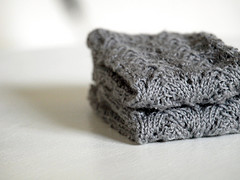 fischtail wristwarmer.
