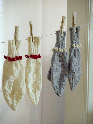 gloves. for elves.