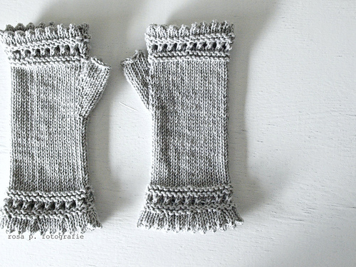 november wrist warmer.