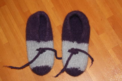 gestrickte Filzpantoffeln