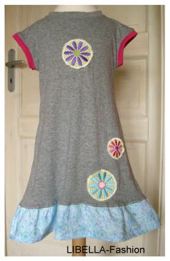Kleid Nr. 2