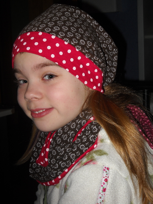 Beanie und Loop fr meine Groe