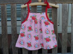 Baby Kleid