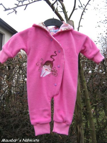 Babyanzug aus Fleece