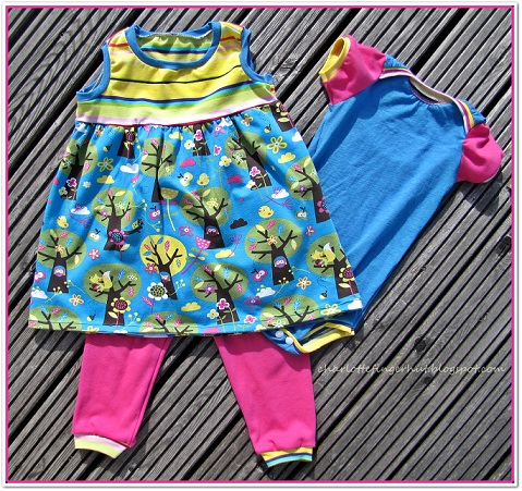 appletree Kleidchen + Body + Legging