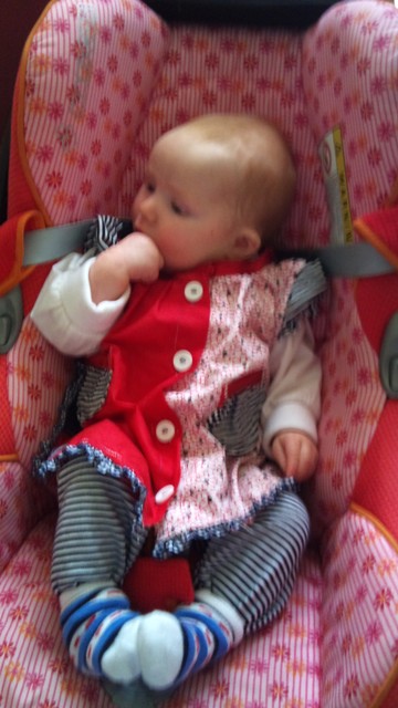 Jill in rot weiss blau