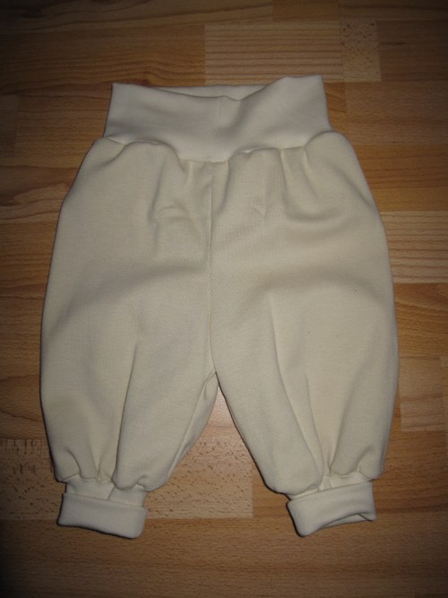 Amelinchen Hose aus altem Top