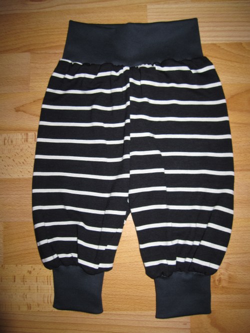 Amelinchen Hose aus altem Top