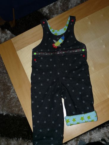 Latzhose Chris