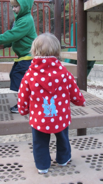 Zwergenverpackung-Jacke mit Zwergen