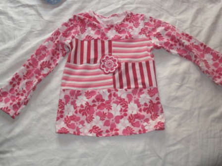 resteshirt mit hkelblmchen
