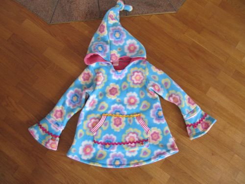 EIne Pulli mit Kapuze!!