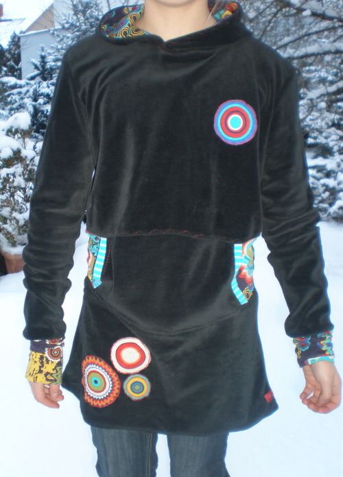 Beim "Weiber-Nhtreff"