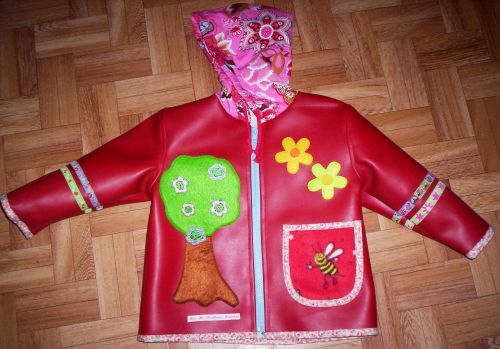 Herbstjacke mit Applikationen