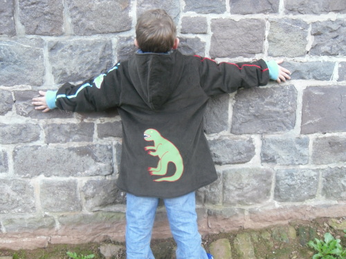Dino-Izzy