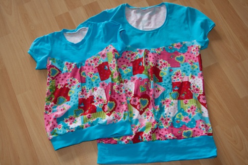 Mutter Tochter Fan im Partnerlook