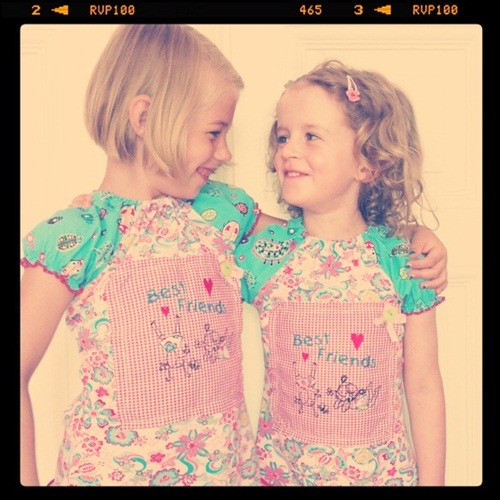 Zoe als BEST FRIENDS Shirt