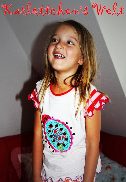 Lotte ist ne olle Kichertante