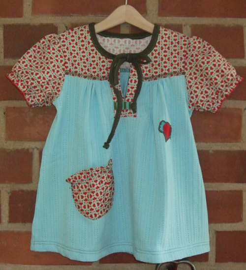 "Flower of Hearts"-Kombi: Tunika