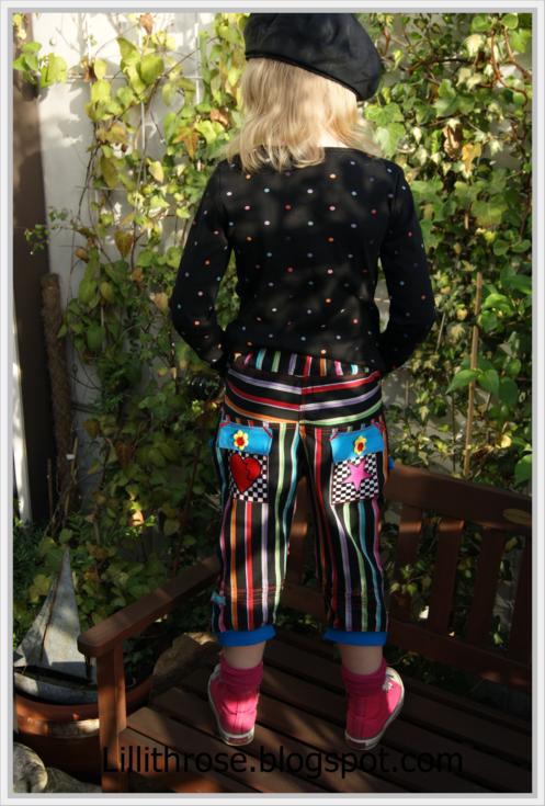 Ivy die schwarz bunte von hinten