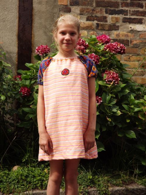 Ein schlichtes, einfaches Kleid nach Hannah-Schnitt,