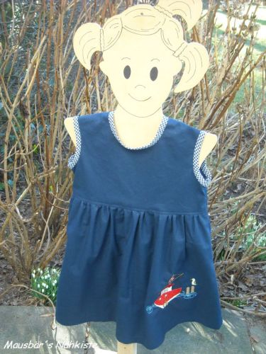 Ein Kleid...