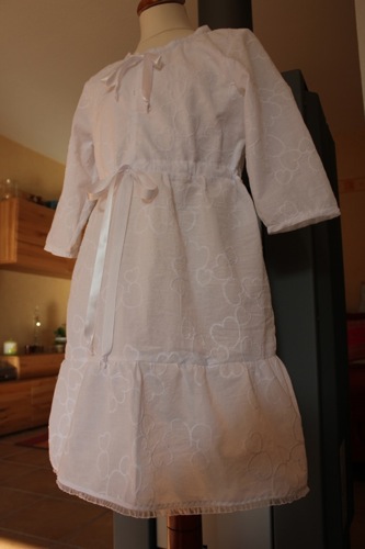 Ein "Kommunionkleid"