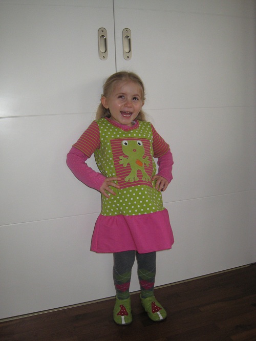 Froschiges Partykleid