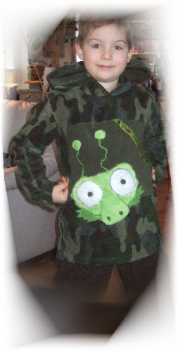 Gottesanbetungsw�rdiger Pulli