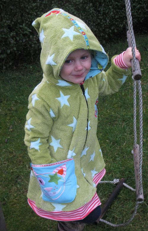 Bea als Jacke