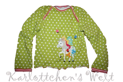 Zur Einhornkombi ein Shirt