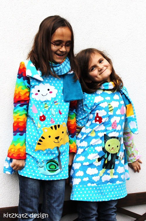 Zwei Allwetter-Shirts