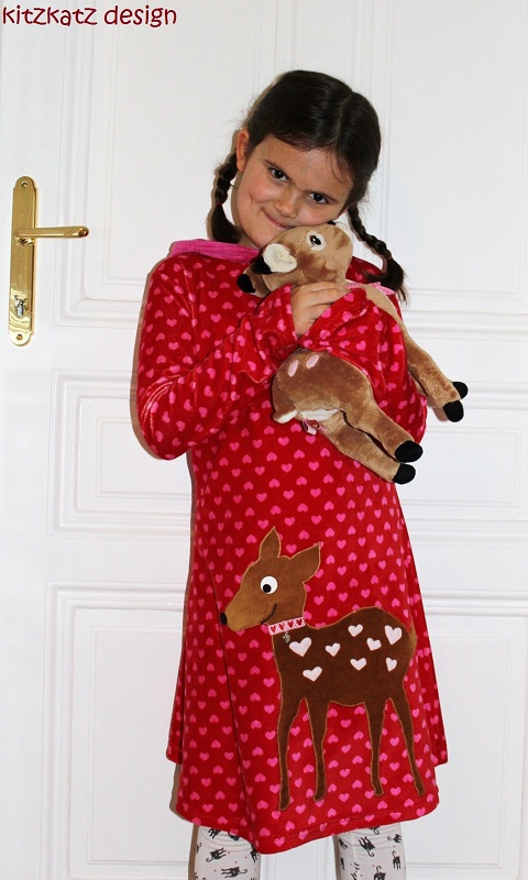 Olivia mit Reh