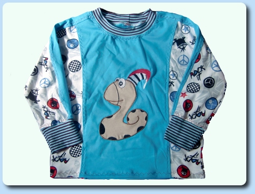 Ein Womba-Shirt