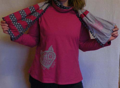 Shirt mit Schal