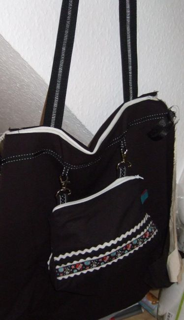 FM AK 2011