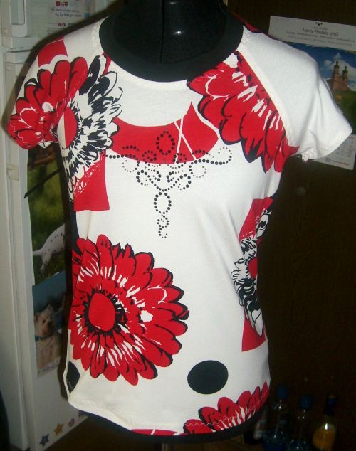 Blumiges T-shirt