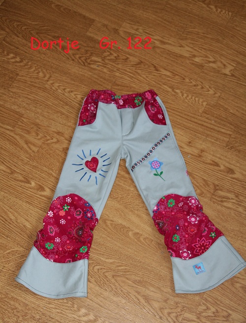 die erste richtige Hose ... (Vorderseite)