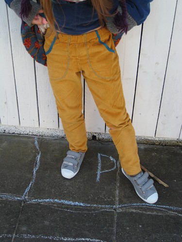 Ottobre "Nicky Velour"-Hose aus Cord