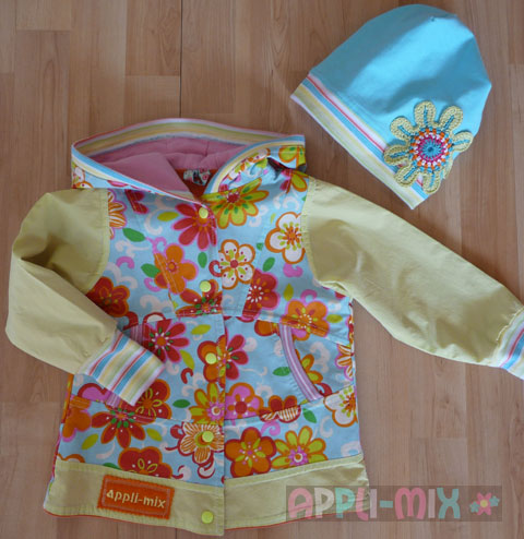 Orella Frhlingsjacke mit Hkelblumen-Beanie