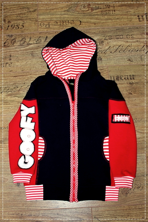 Neue Sweatjacke
