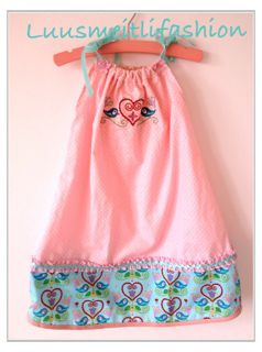 Lovechirps Kleidchen