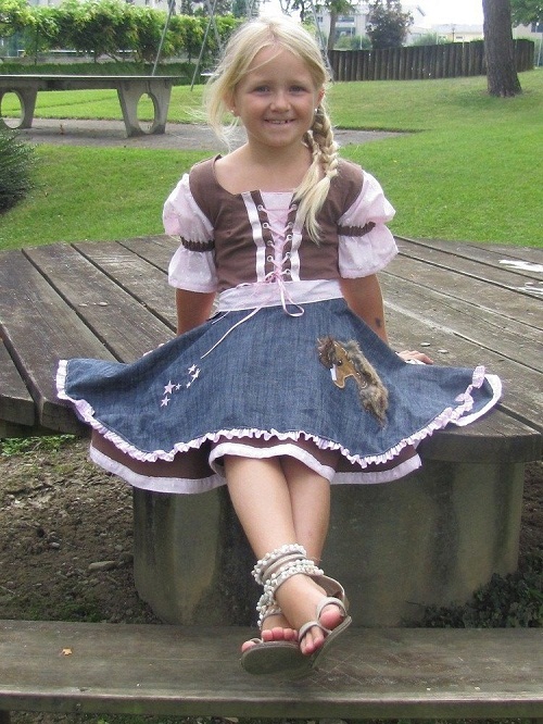 Piroschka zur Einschulung