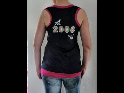 College-Shirt