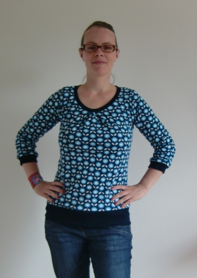 shelly diesmal in blau
