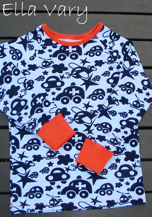 Mit einem Autoshirt in den Herbst