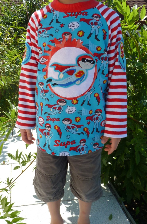 Raglanshirt mit Supahero