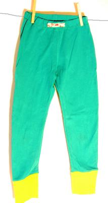 noch eine bunte Unterhosenleggins