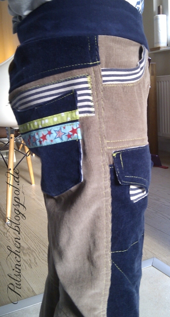 Bo Hose aus beigem Cord 122
