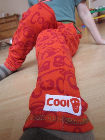 Coole Hose fr Unter-den-Schneeanzug